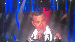 Robbie Williams does Wilson Pickett Land of a Thousand Dances  • Perth Australia XXV Tour 1 Dec 2023