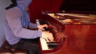 Playing Piano BLINDFOLDED - Liszt La Campanella - John Yang