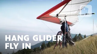 These hang gliding pilots have been flying together for over 40 years!