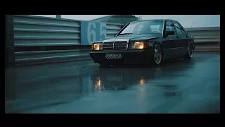 Mercedes Benz E190 prod Two Feet