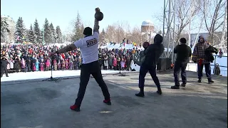 Масленичные гулянья на Петровском бульваре в Бийске (Будни, 15.03.21г., Бийское телевидение)