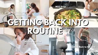 Weekly Vlog: GETTING BACK INTO ROUTINE ✨ RESET + CLEANING MY APARTMENT + MEAL PREP + BACK INTO GYM