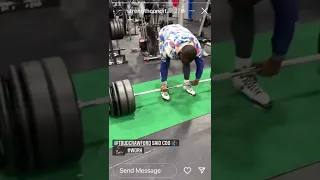 Terence Crawford 455lbs deadlift