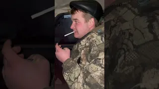 Сын с батей сливают солярку😂 #shorts