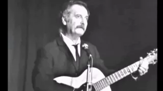 Georges Brassens - Le Grand Chêne (live à Bobino, 1969)