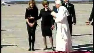 Pope Benedict Arrives in US