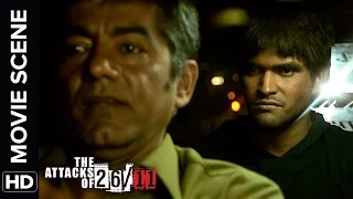 Kasab plants a bomb in a taxi | The Attacks Of 26/11 | Nana Patekar | Movie Scene