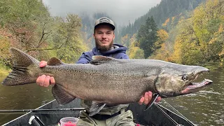 I handed off the BEST FALL CHINOOK SALMON of the year