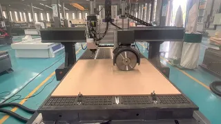 ATC CNC Router with cutting saw for woodworking