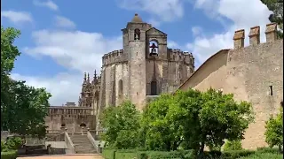 Португалия, г. Томар. Монастырь Конвенту-де-Кришту и Замок тамплиеров