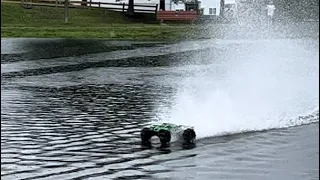 TRAXXAS XRT DRIVES ON WATER‼️‼️ IT SINKS