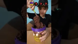 Makan coklat sesuai emoji