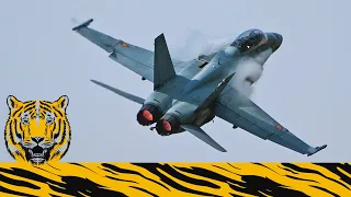 Fighters in slowmotion 4K