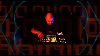 Fractal Joke - Live at NightFlight006 w/ Vj Morning Glory