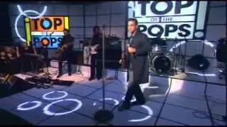 Robbie Williams - Feel - Top Of The Pops 22/11/2002