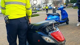 Politie Rollerbank Lent Scooter van Udo deBeatboxer (Handsfree gefilmd)