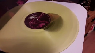 Vinyl Community: Paper Inner Record Sleeves - A Rant