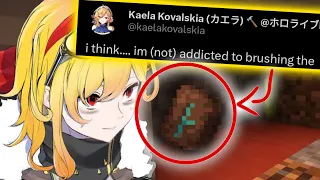 Kaela is NOT addicted brushing SUS blocks in minecraft | Hololive ID