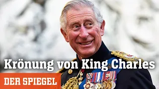 Krönung von King Charles: Mit goldenem Löffel und Splittern vom Jesuskreuz | DER SPIEGEL