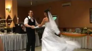 Esküvői nyitótánc - Funny Wedding First Dance (Kriszti&András)