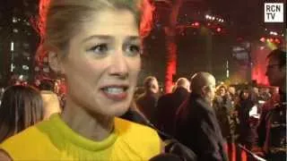 Rosamund Pike Interview Jack Reacher World Premiere