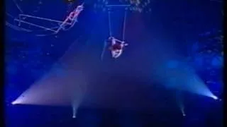 Natalia Jigalova Solo Trapeze Act