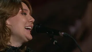 Molly Tuttle & Golden Highway on The Caverns Sessions, "Crooked Tree"