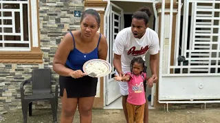 Madrastra vota la comida para no dársela a su hijastra // El Haitiano Compale