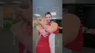 Gusttavo Lima super emocionado se declara para Andressa Surita e da um beijo daqueles 😍❤️ #shorts