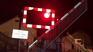 Long Eaton Town Level Crossing (Derbs) (16.02.20)