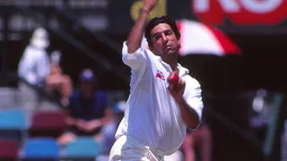 From the Vault: Wasim rattles Taylor, takes six at the MCG