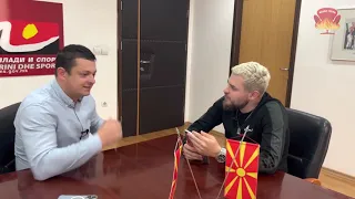 Zesko Stolce so Naumce Mojsovski - ''Ne se prodadov za pari!''