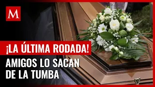 En Ecuador, sacan cadáver de ataúd para pasearlo en moto