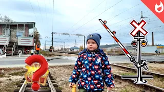 Railway crossing officer / abandoned railway tracks and treasures / Cars and trains