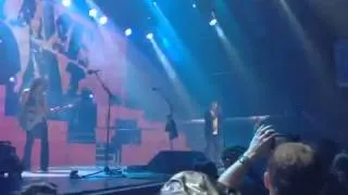 Def Leppard - "Run Riot" Snippet - Las Vegas 4/12/13