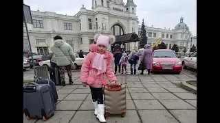 VLOG: Львов.Наша съемная квартира во Львове.Гуляем по Львову.Пиццерия «Tisto»