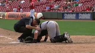 PIT@CIN: Cervelli gets shaken up, stays in game