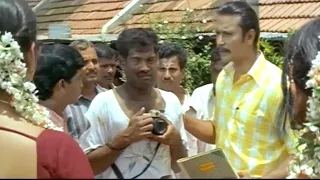 ದರ್ಶನ್ ಟೀ ಕೊಟ್ಟು ಬಡವನಿಗೆ ಸಹಾಯ ಮಾಡಿದರು | Darshan Help a Poor Man By Giving Tea