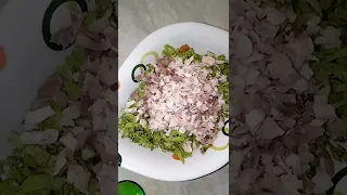 Kahı+Toyuq salatı