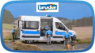 MB Sprinter Polizei Einsatzfahrzeug -- 02683 -- BRUDER Spielwaren