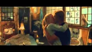 Very Good Girls - Trailer (Starring: Dakota Fanning, Elizabeth Olsen)
