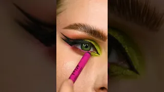 Необычная стрелка для нависшего века/ Unusual eyeliner for hooded eyes