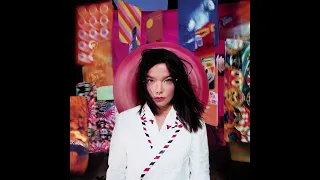 Björk - Isobel [HQ]
