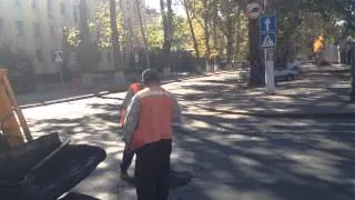 К приезду Яценюка в Николаеве латают дороги