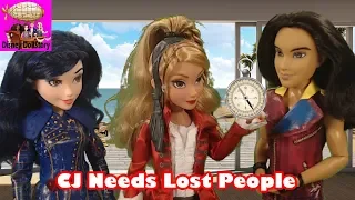 CJ Needs Lost People - Episode 12 Disney Descendants Friendship Story Play Series