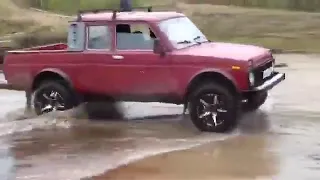 LADA NIVA 4X4 OFF ROAD--TODO O TERRENO TOP!!