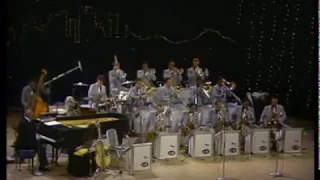 02 Count Basie 1981   At Carnegie Hall   In A Mellow Tone