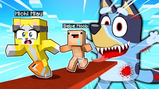 ¡ESCAPA DE BLUEY.EXE! 😱😰 ¿NOS ATRAPARA? | Michi Miau y Bebe Noob vs Carrera de Bluey en Minecraft