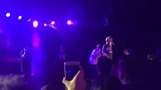 Oliver Francis - The Mud (Live at The Roxy 12-6-17)
