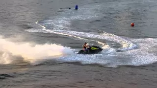 Brincando com jet ski seadoo RXPX 260.